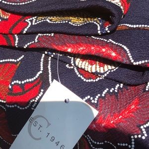 Textured NWT slim fitting maxi skirt.